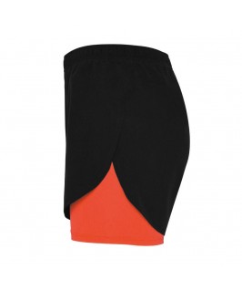 Vista lateral pantalón negro con coral
