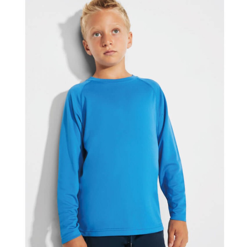 Camiseta técnica color azul eléctrico