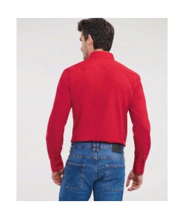 Camisa manga larga roja espalda