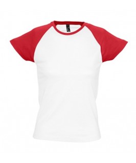 Camiseta blanca con rojo