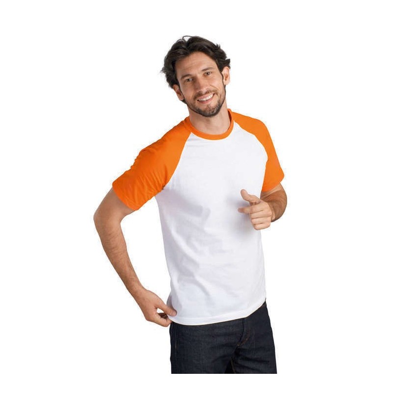 Camiseta blanca con naranja