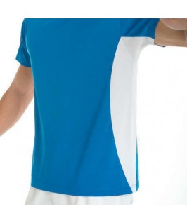 Detalle Camiseta azul eléctrico con blanco